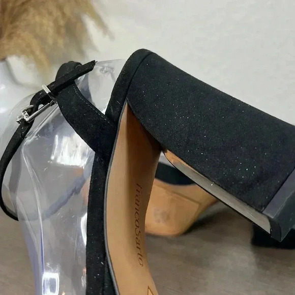 Franco Sarto Womens Damilis
Platform Sandal Black Galaxy Sparkle
Heel Size 10 M - Picture 9 of 11